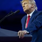 Donald Trump doit répondre devant la justice de l'Etat de New York d'une affaire de paiement de 130'000 dollars, juste avant sa victoire à la présidentielle de novembre 2016, à une actrice de films X, Stormy Daniels, avec qui il aurait eu une liai...